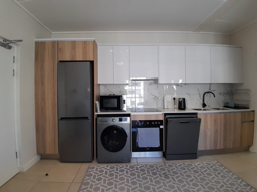 To Let 1 Bedroom Property for Rent in Sandown Western Cape